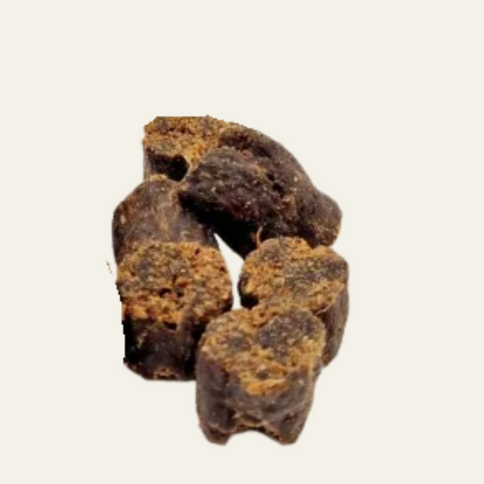 Kaninchencrunchys mit Salbei & Brennnessel – natürliche Belohnung für deinen Hund